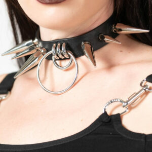 Synchro Spike Choker