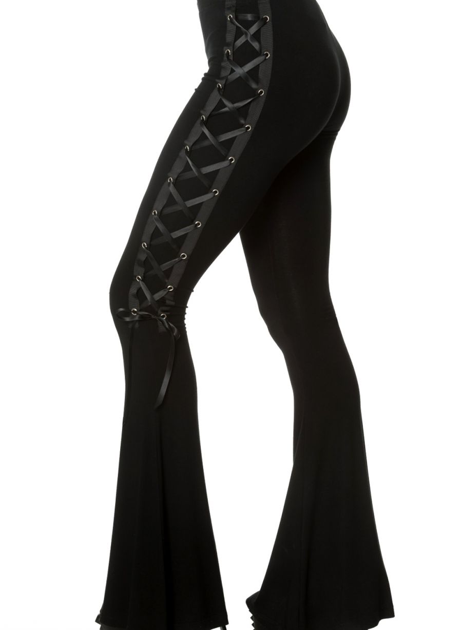 Black Velvet Flares är utsvängda ammetsbyxor/leggings
